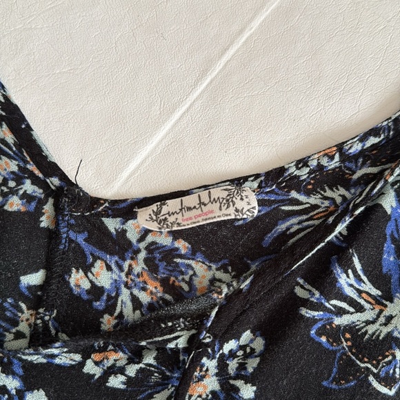 Free People Top - Picture 2 of 3